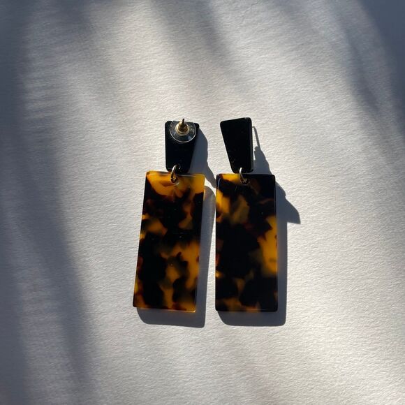 Brand New Tortoise Shell Long Dangle Earrings - Picture 1 of 8